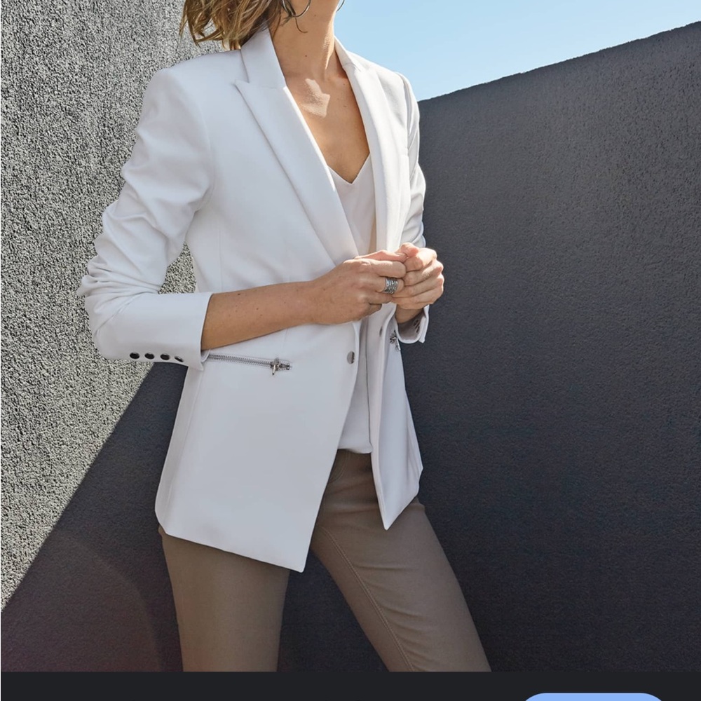 Sophisticated White Tailored Blazer